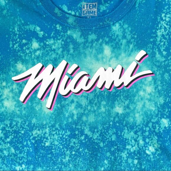 Miami Bleached Graphic T-shirt - Picture 3 of 6
